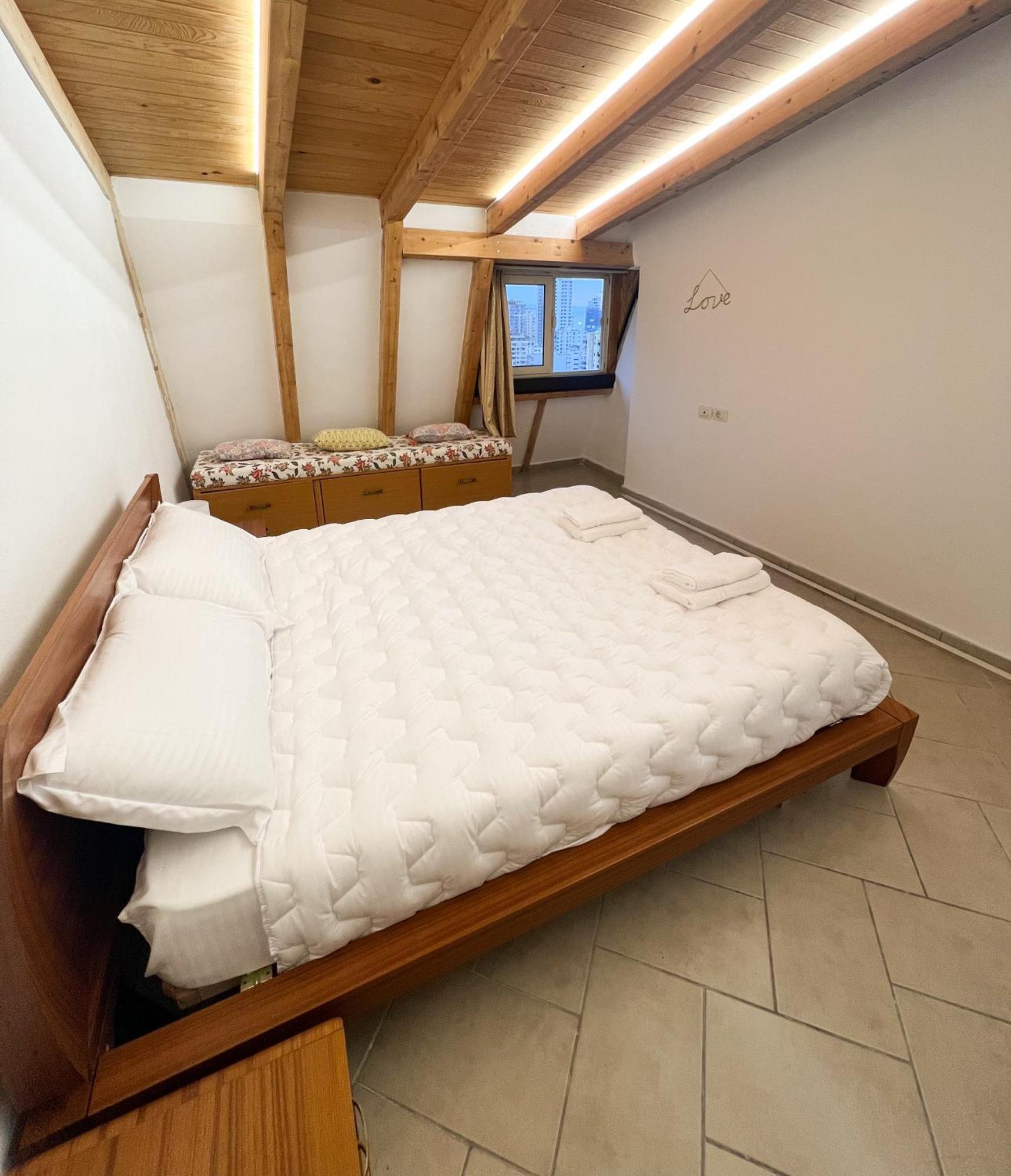 Sea View Apartments Durrës Eksteriør bilde