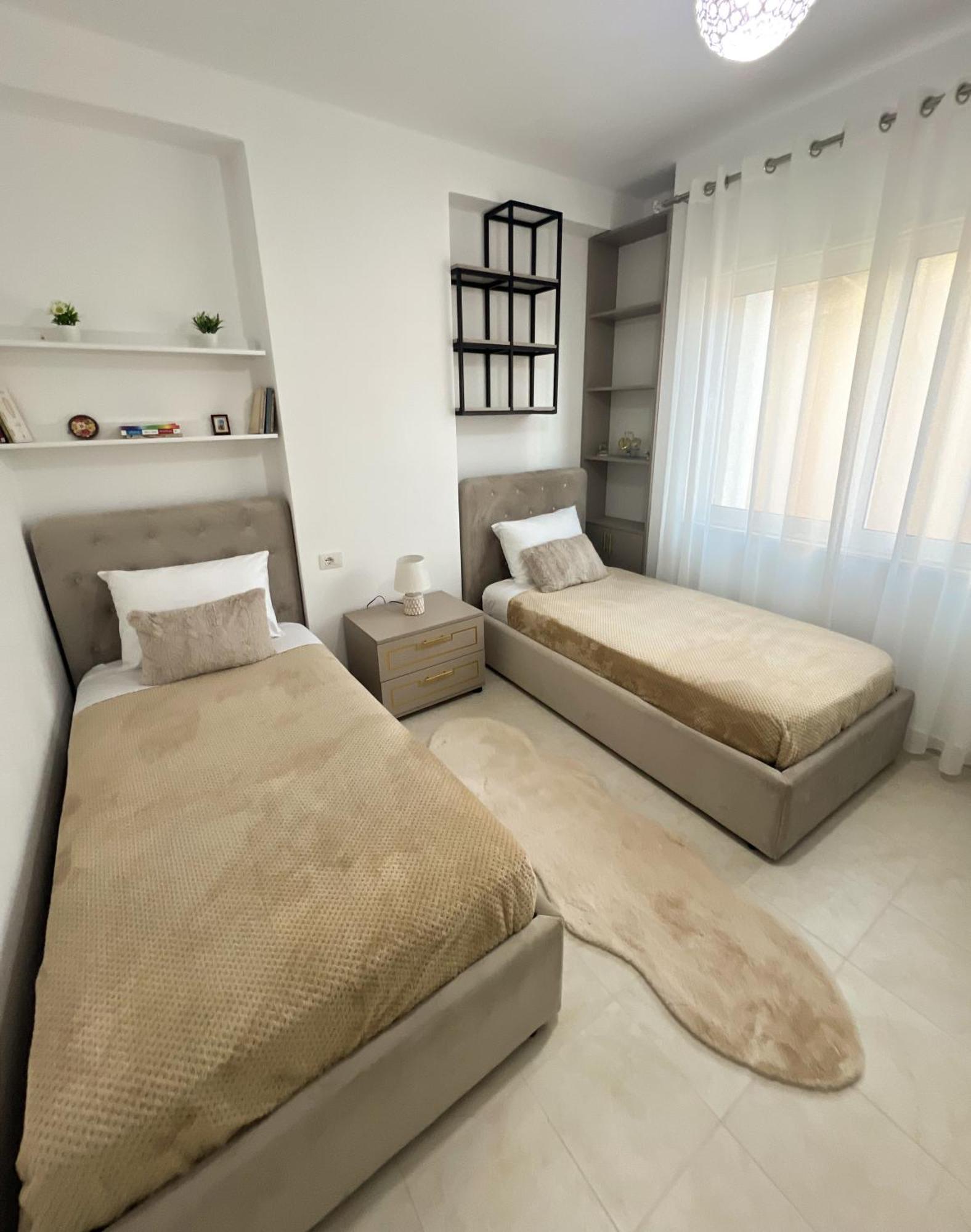 Sea View Apartments Durrës Eksteriør bilde